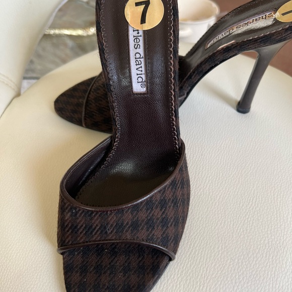 Size 7 Charles David heel brown & black checker mules - Picture 3 of 7